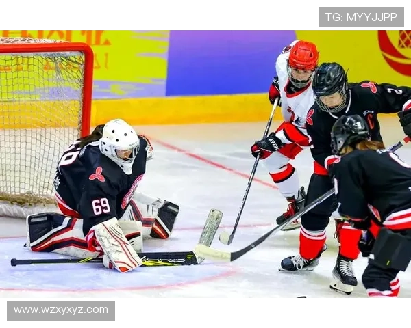 冰球比赛战术分析与策略布局研究:提升团队协作与攻防效率的关键因素 冰球比赛战术分析与策略布局研究:提升团队协作与攻防效率的关键因素